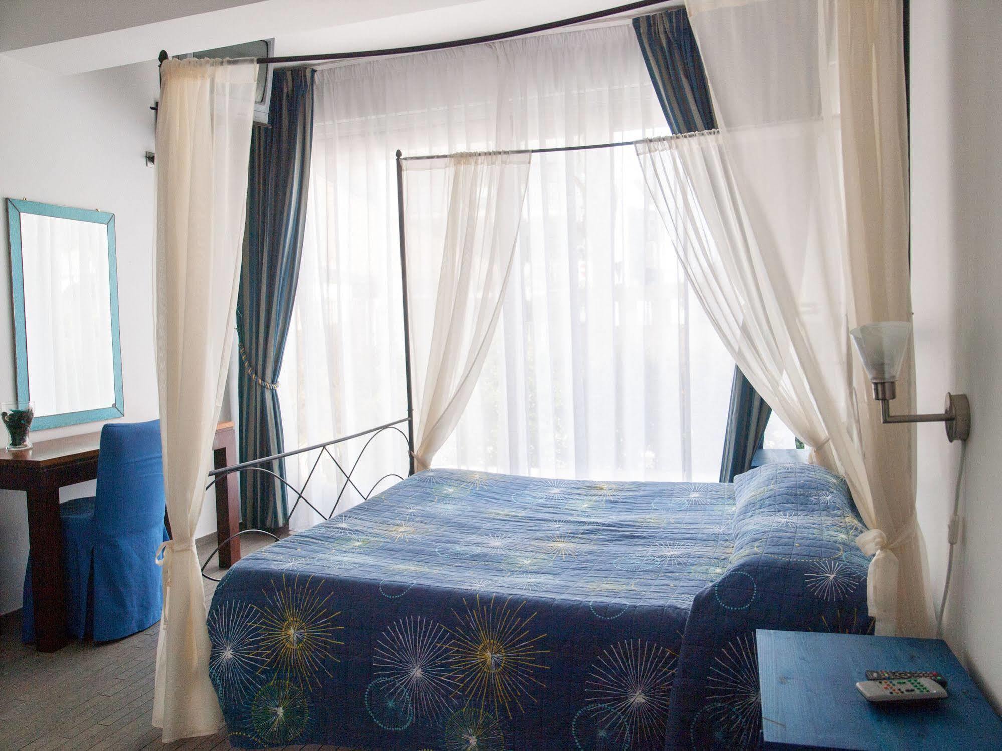 לינה וארוחת בוקר רוקאלומרה Casa Del Vento מראה חיצוני תמונה